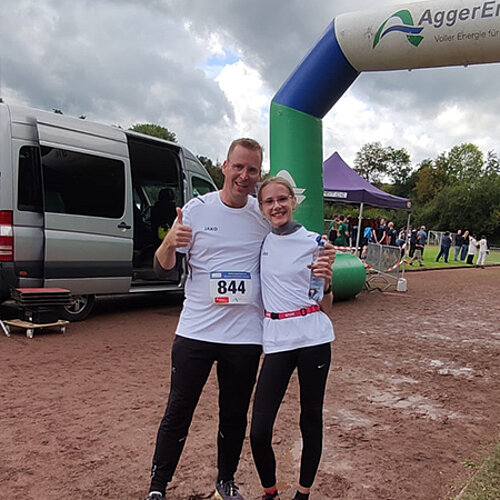 MÜLLER TEXTIL läuft beim Wiehler Sommerlauf vorne mit